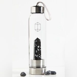 Glacce Crystal Elixir Water Bottle in Obsidian